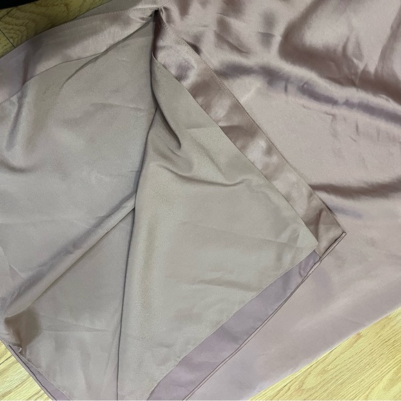 Reiss Adaline One Shoulder Drape Satin Dress With Chain - Picture 10 of 16